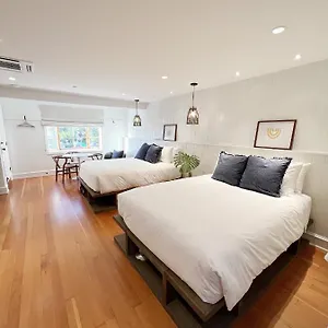 https://lahaina-inn.lahainahotels.net