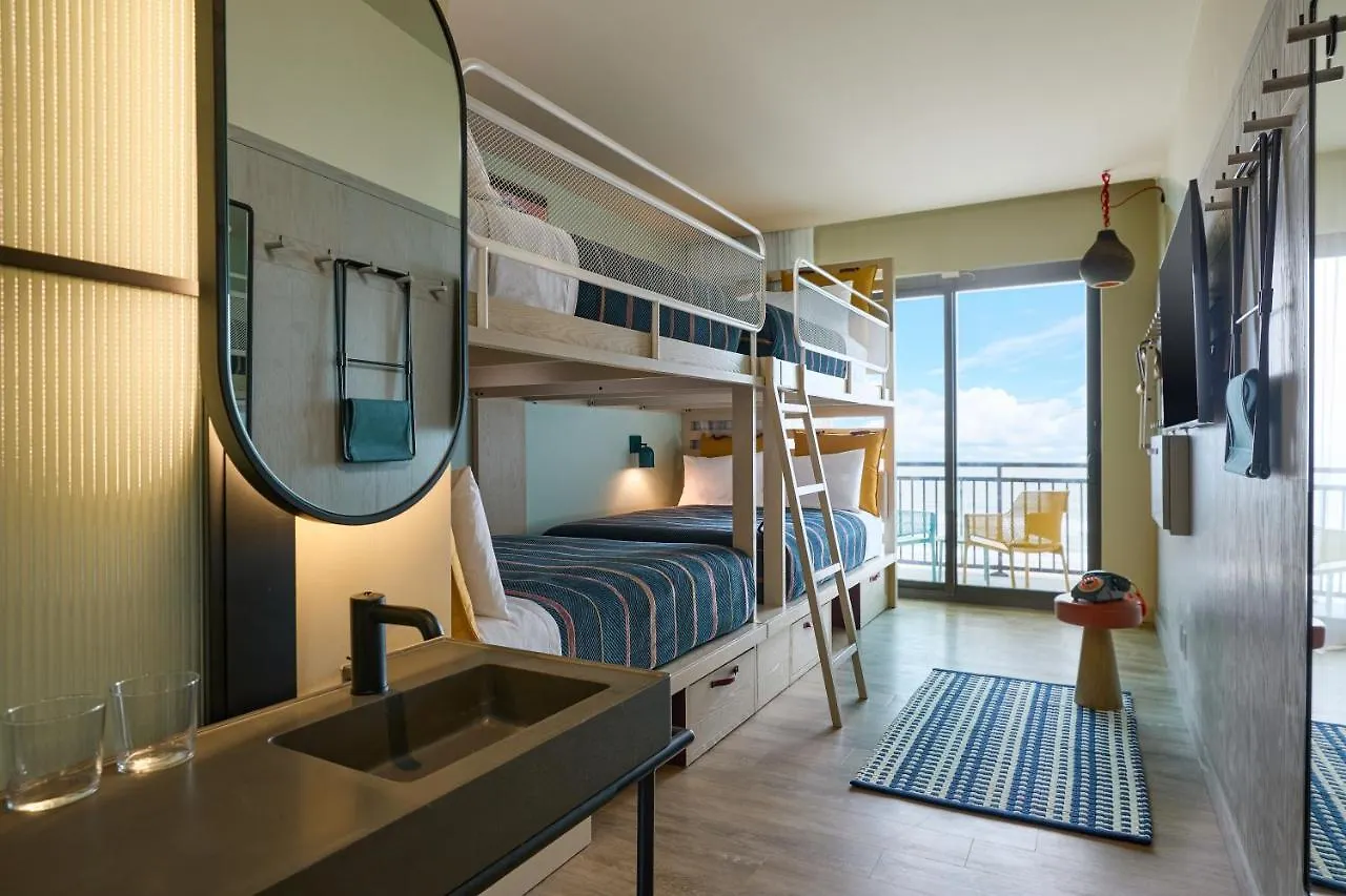 ** Hotel Moxy Virginia Beach Oceanfront USA